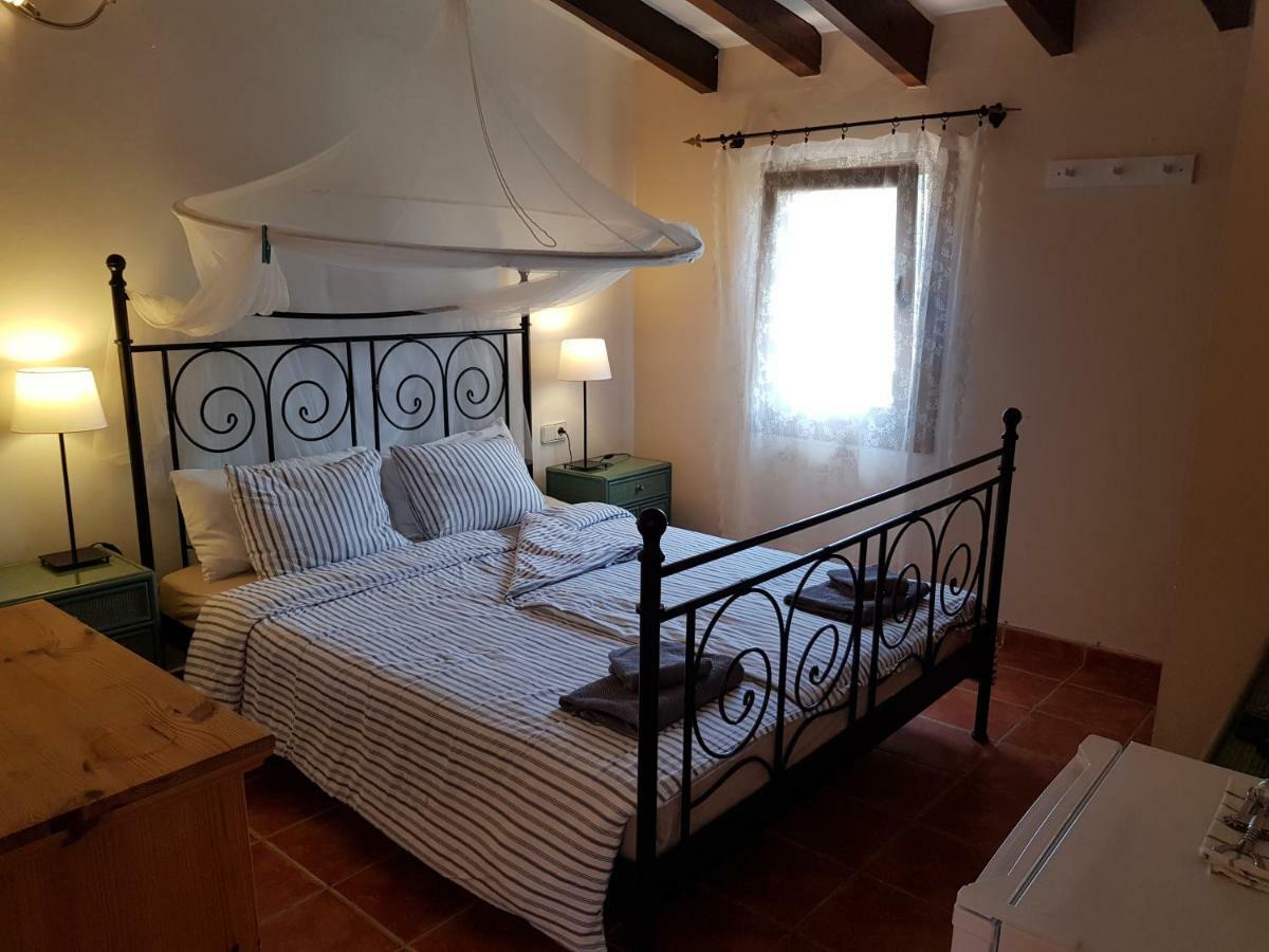 Hotel Finca Caballo Blanco Montuiri  Zewnętrze zdjęcie
